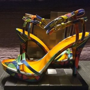 Shoes like new never worn